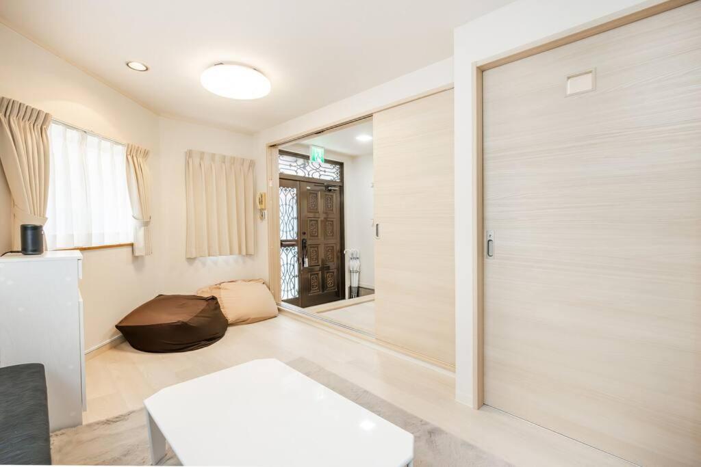 Apartamento Newopen! 駅徒歩1分 池袋エリア 60平米最大8名宿泊可能 和風モダン *