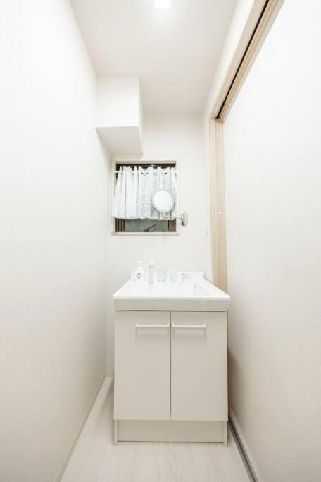 Apartamento Newopen! 駅徒歩1分 池袋エリア 60平米最大8名宿泊可能 和風モダン *